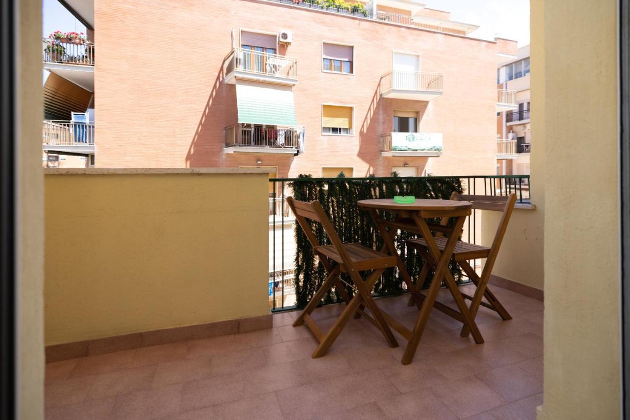 Roma Marine House Hotel Lido di Ostia Exterior foto