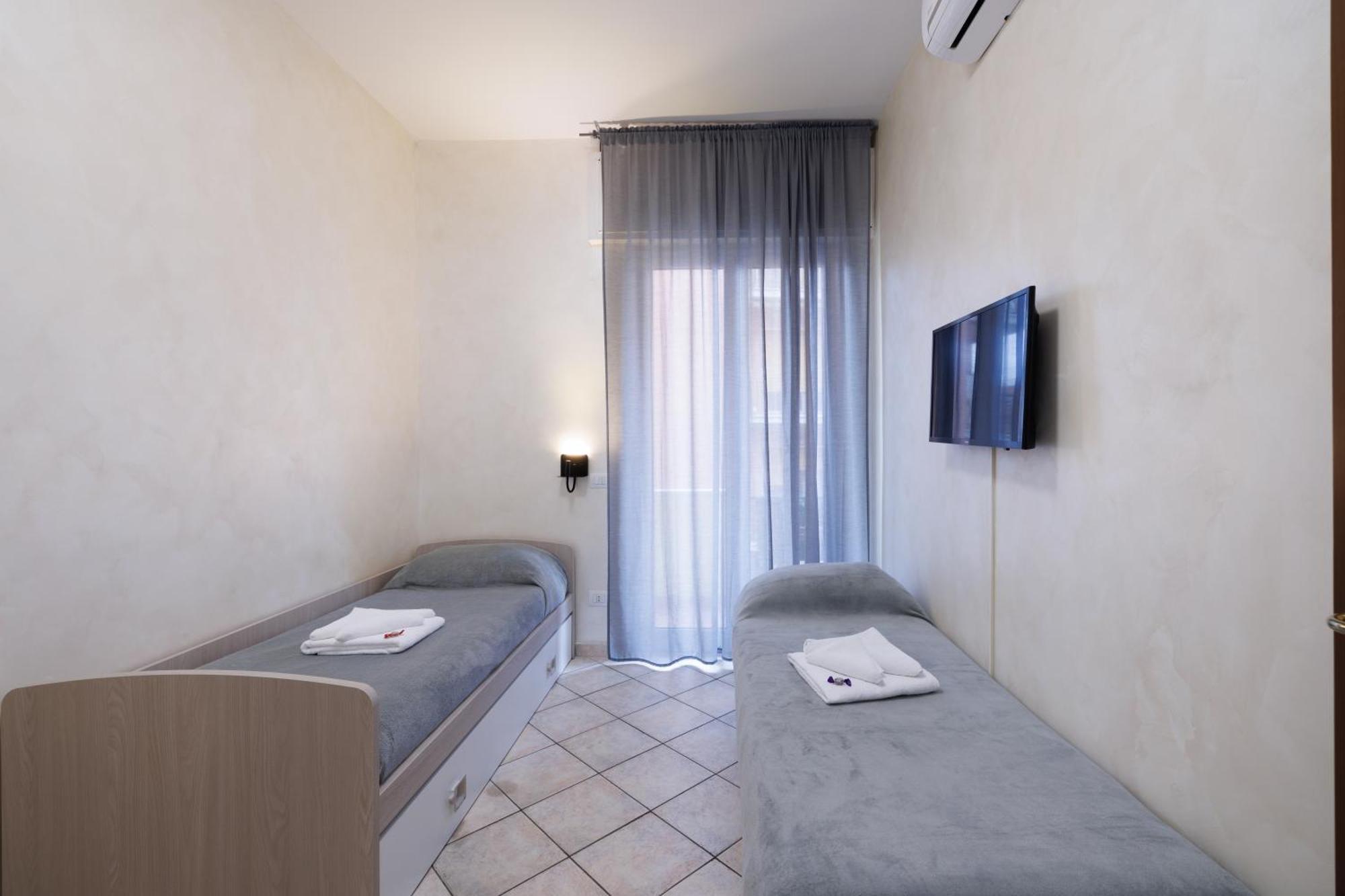 Roma Marine House Hotel Lido di Ostia Exterior foto